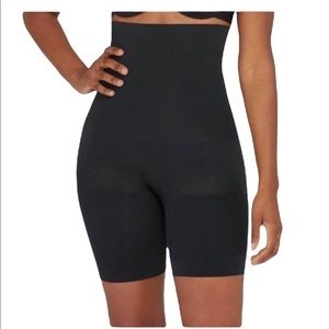 Assets Spanx Shaping High Waist Shorts Mid-Thigh Shaper Black Size 2